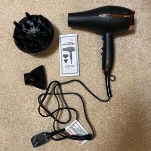Conair Infiniti Pro Hair Dryer with Attachments